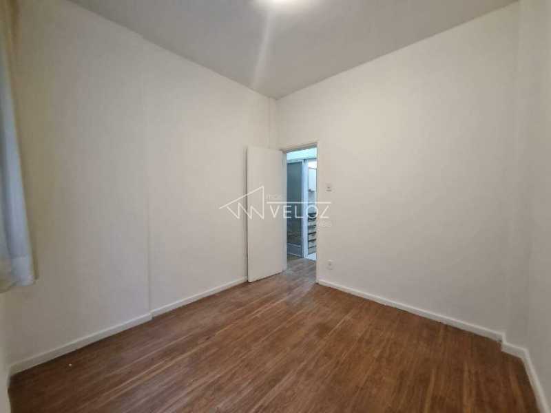 Apartamento à venda com 2 quartos, 64m² - Foto 7