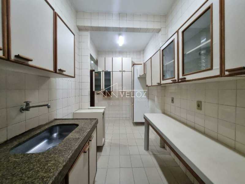 Apartamento à venda com 2 quartos, 64m² - Foto 15