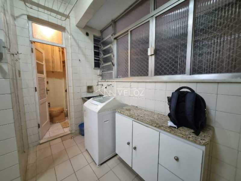 Apartamento à venda com 2 quartos, 64m² - Foto 20