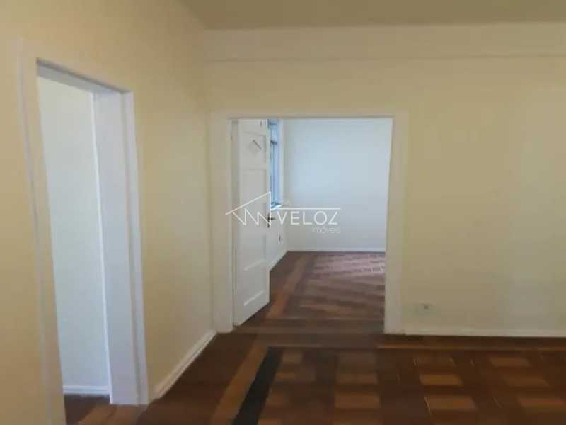 Apartamento à venda com 3 quartos, 76m² - Foto 1