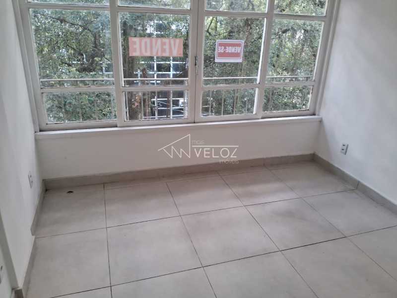 Apartamento à venda com 3 quartos, 90m² - Foto 1