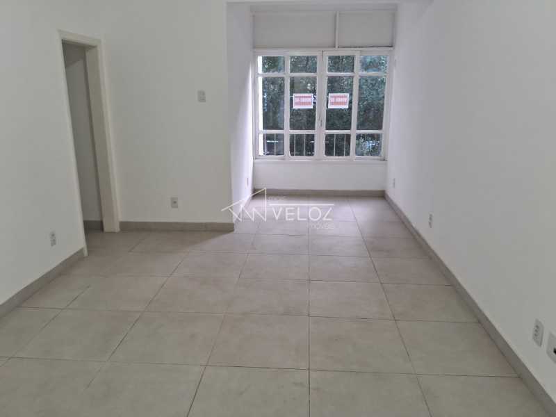 Apartamento à venda com 3 quartos, 90m² - Foto 4