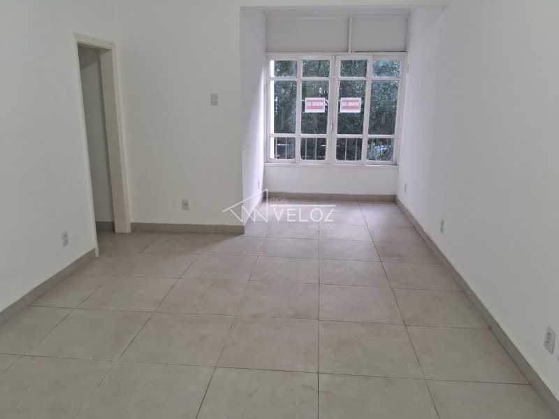 Apartamento à venda com 3 quartos, 90m² - Foto 14