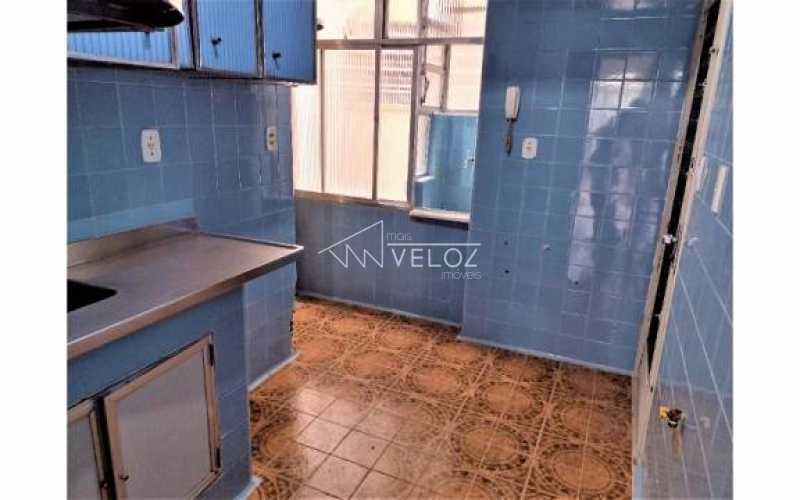 Apartamento à venda com 2 quartos, 58m² - Foto 13