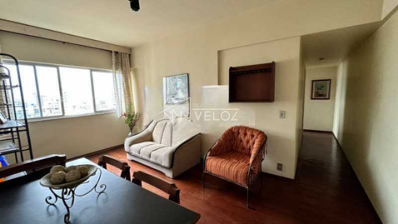 Apartamento à venda com 2 quartos, 61m² - Foto 4