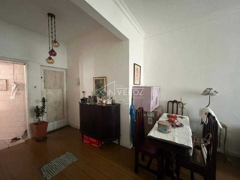 Apartamento à venda com 2 quartos, 65m² - Foto 6