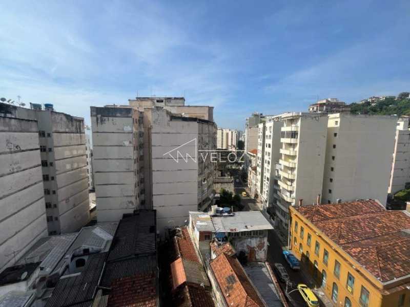 Apartamento à venda com 2 quartos, 65m² - Foto 18