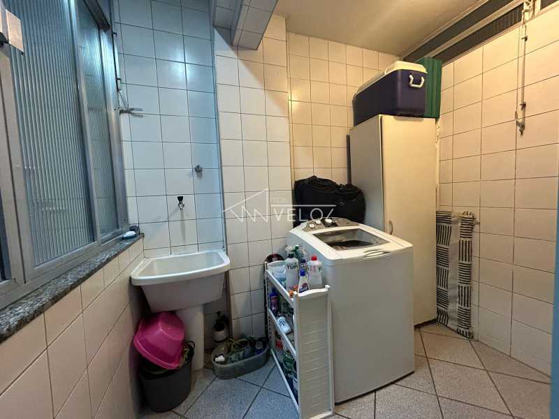 Apartamento à venda com 3 quartos, 210m² - Foto 13