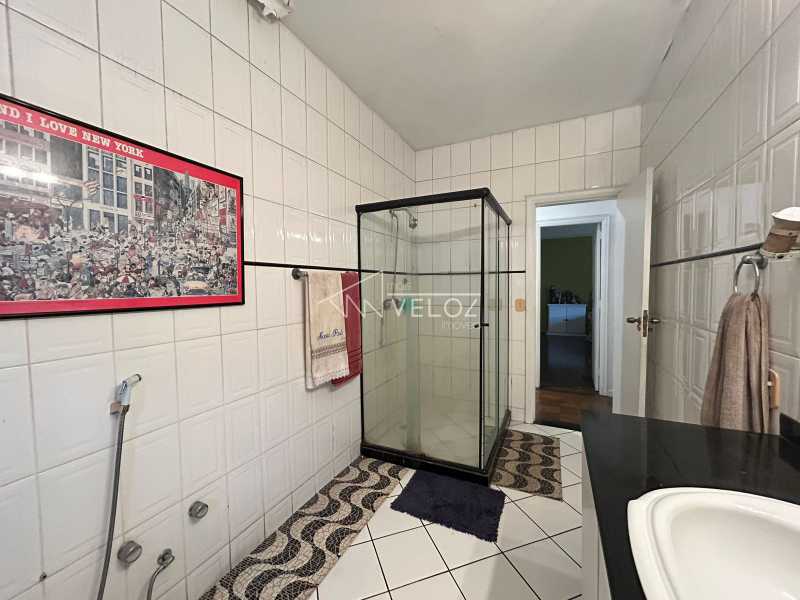 Apartamento à venda com 3 quartos, 210m² - Foto 20