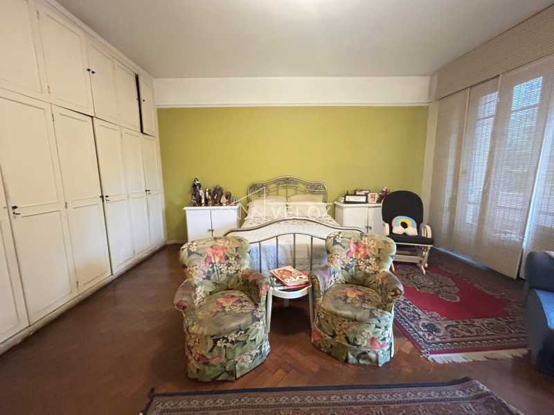 Apartamento à venda com 3 quartos, 210m² - Foto 26