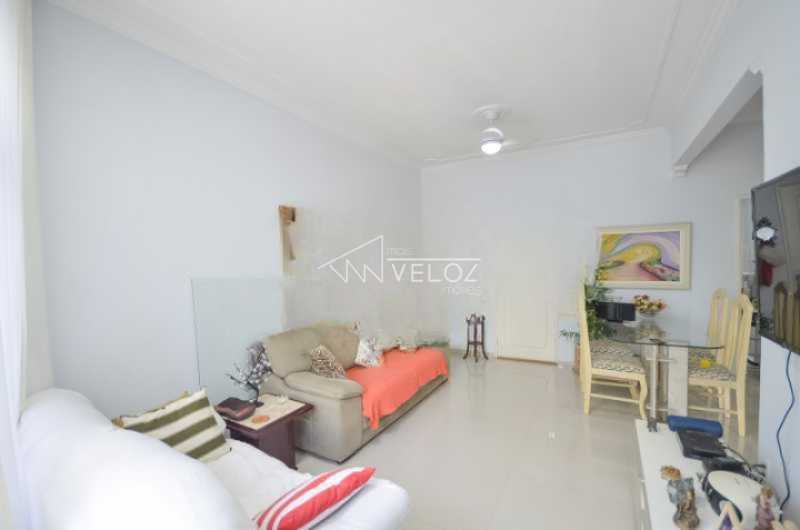 Apartamento à venda com 2 quartos, 80m² - Foto 1