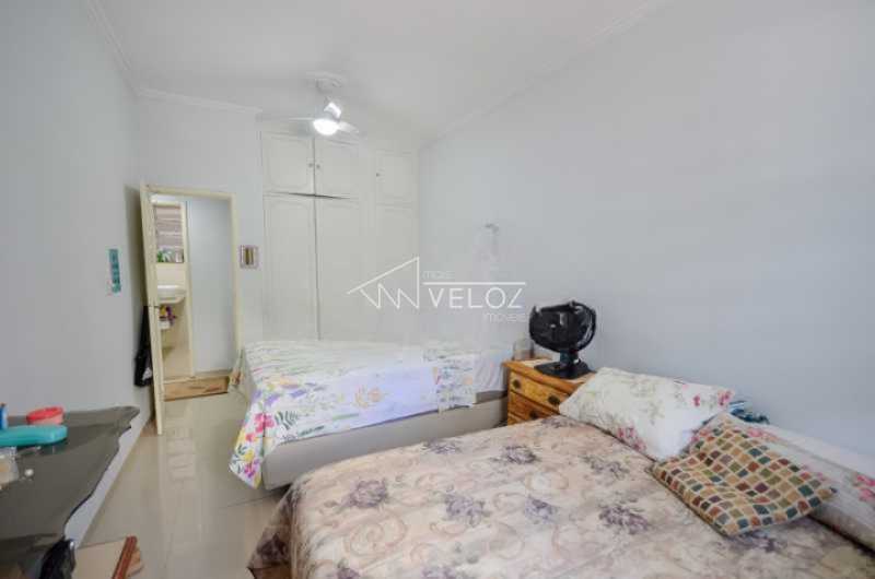 Apartamento à venda com 2 quartos, 80m² - Foto 7