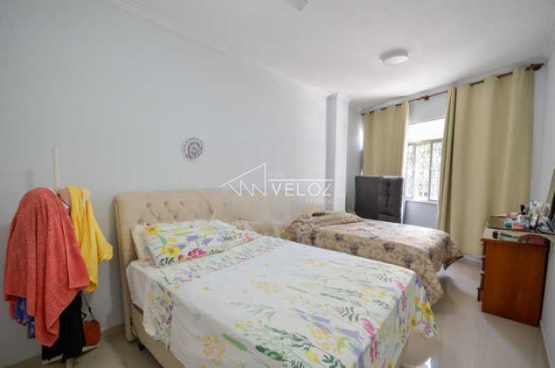 Apartamento à venda com 2 quartos, 80m² - Foto 6