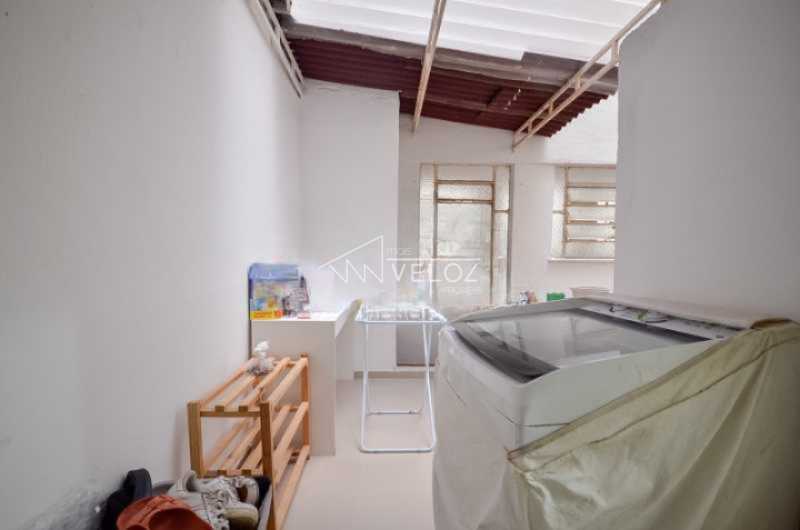 Apartamento à venda com 2 quartos, 80m² - Foto 19