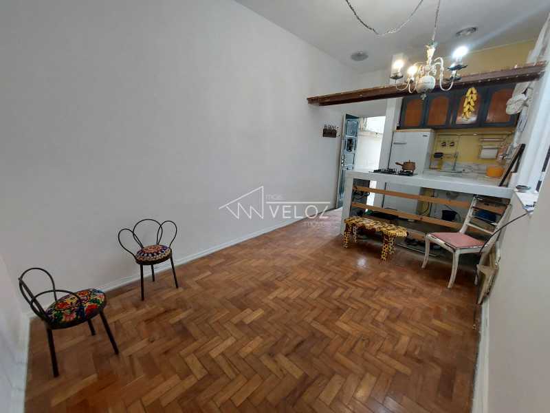 Apartamento à venda com 1 quarto, 43m² - Foto 3