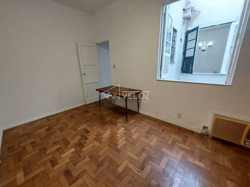 Apartamento à venda com 1 quarto, 43m² - Foto 8