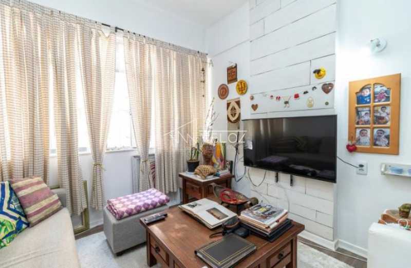 Apartamento à venda com 2 quartos, 73m² - Foto 5