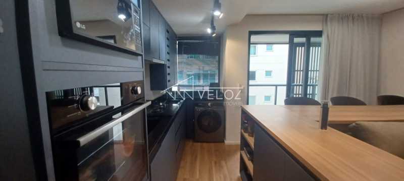 Apartamento à venda com 2 quartos, 63m² - Foto 9