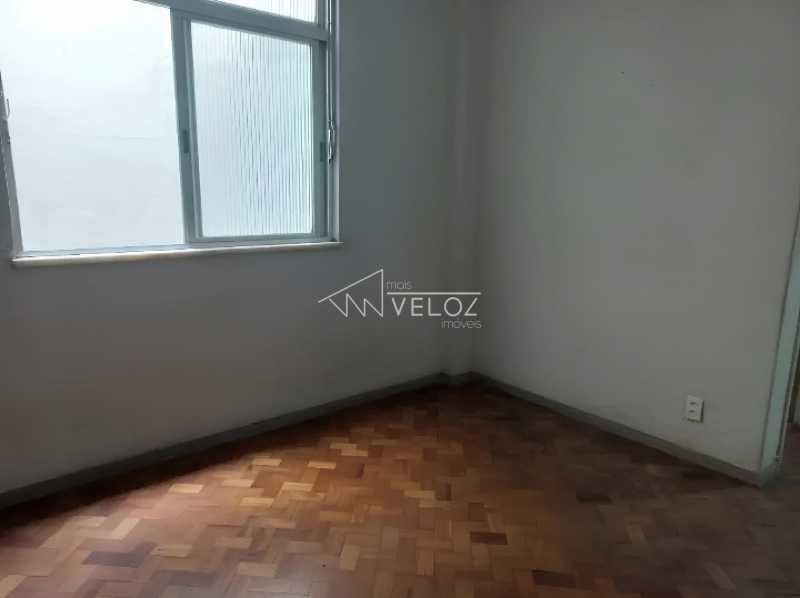 Apartamento à venda com 1 quarto, 39m² - Foto 1