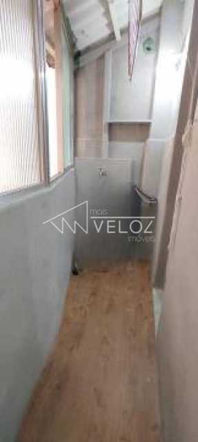 Apartamento à venda com 1 quarto, 33m² - Foto 2