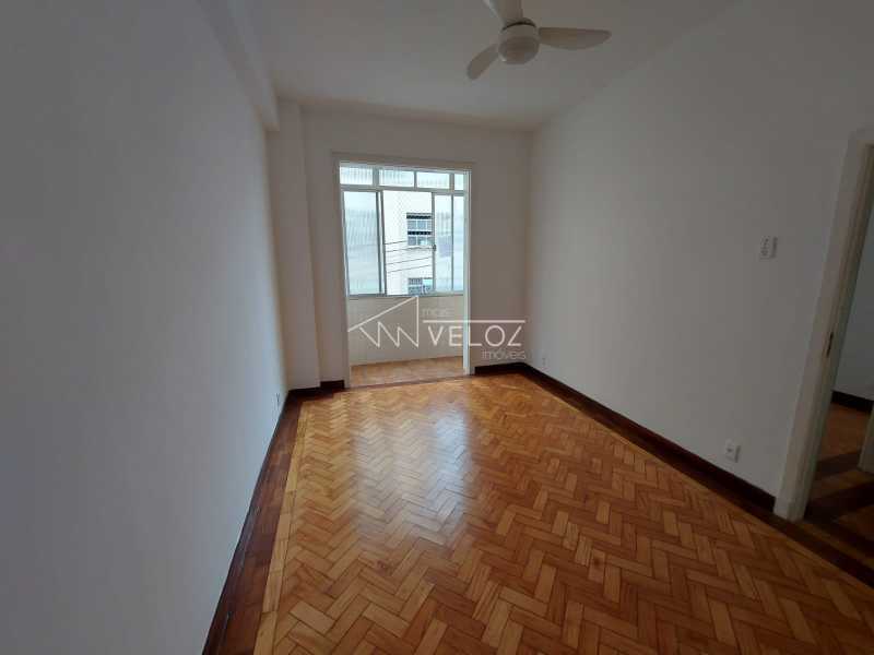 Apartamento à venda com 2 quartos, 69m² - Foto 3