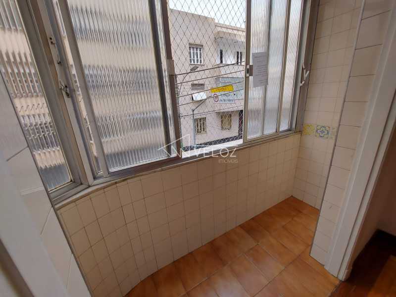 Apartamento à venda com 2 quartos, 69m² - Foto 6