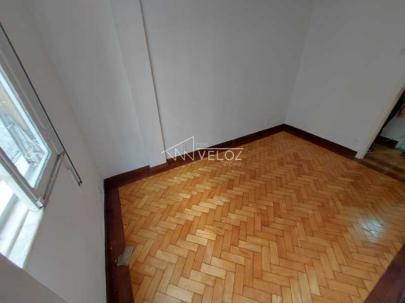 Apartamento à venda com 2 quartos, 69m² - Foto 11