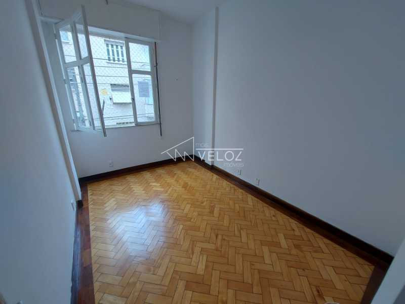 Apartamento à venda com 2 quartos, 69m² - Foto 15