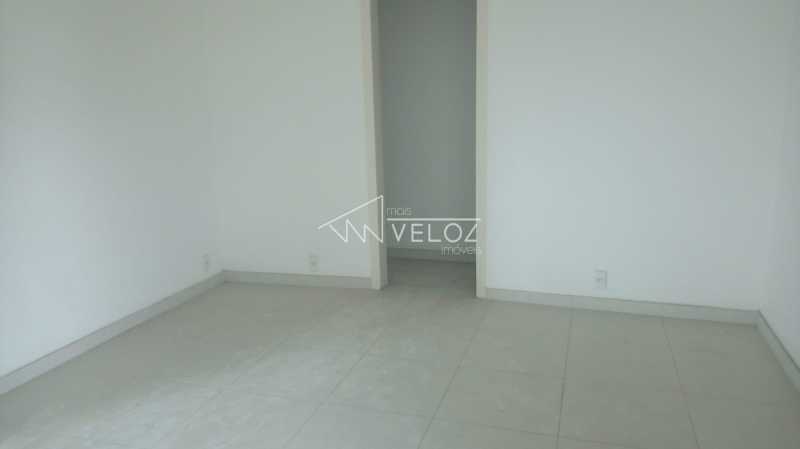 Apartamento à venda com 3 quartos, 95m² - Foto 4