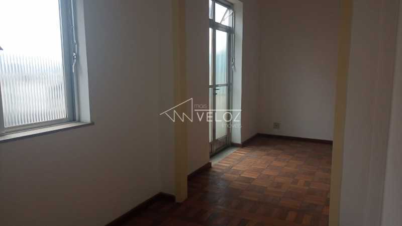 Apartamento à venda com 3 quartos, 95m² - Foto 4