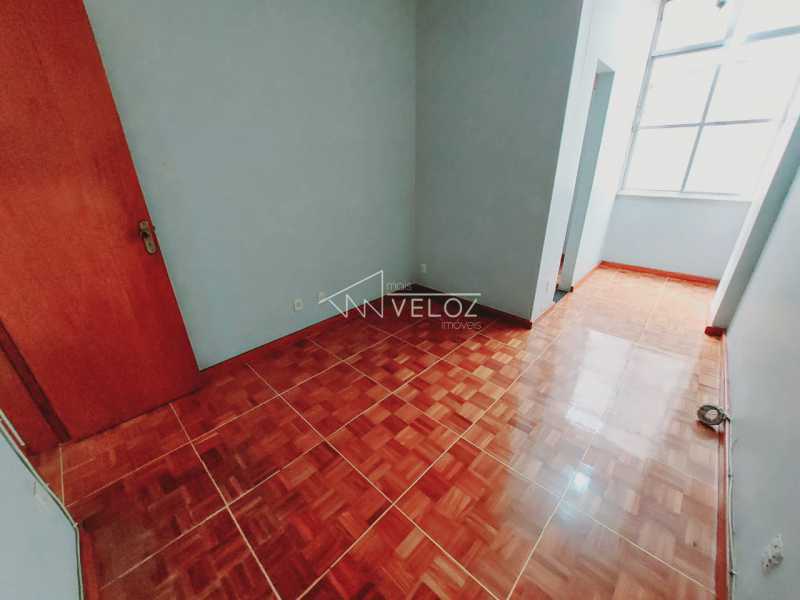 Apartamento à venda com 2 quartos, 76m² - Foto 13