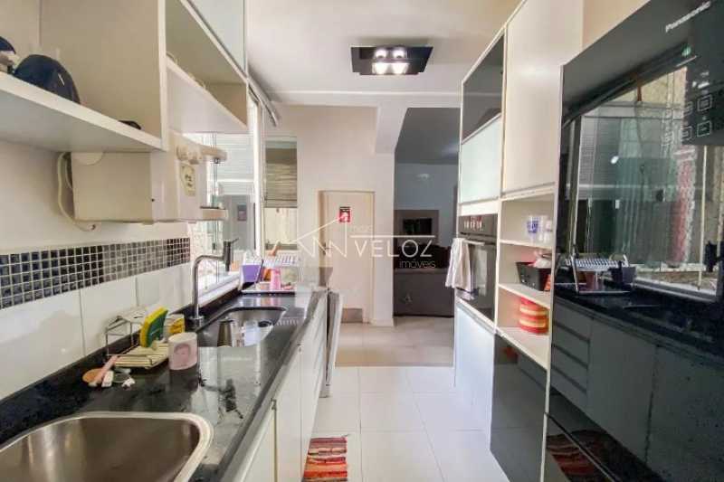 Apartamento à venda com 2 quartos, 65m² - Foto 22