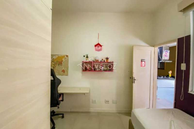 Apartamento à venda com 2 quartos, 65m² - Foto 19