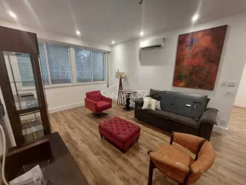 Apartamento à venda com 3 quartos, 118m² - Foto 6