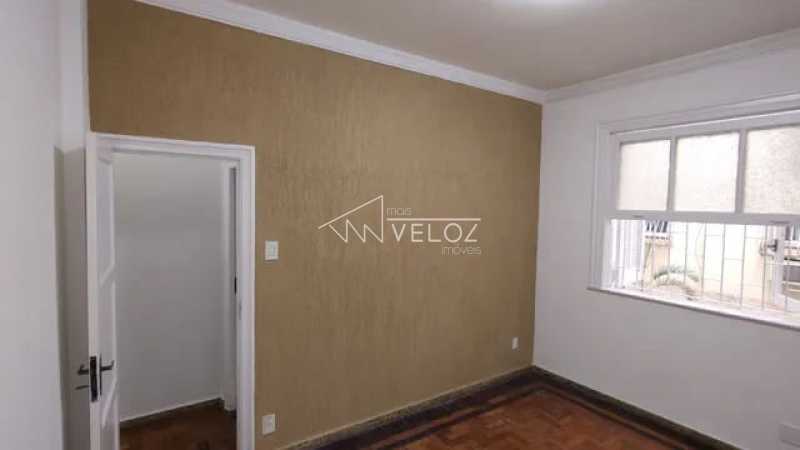 Apartamento à venda com 2 quartos, 66m² - Foto 1