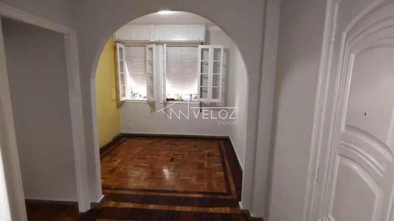 Apartamento à venda com 2 quartos, 66m² - Foto 7