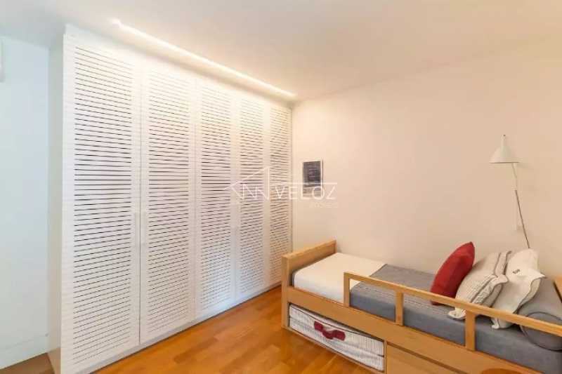 Apartamento à venda com 4 quartos, 300m² - Foto 16