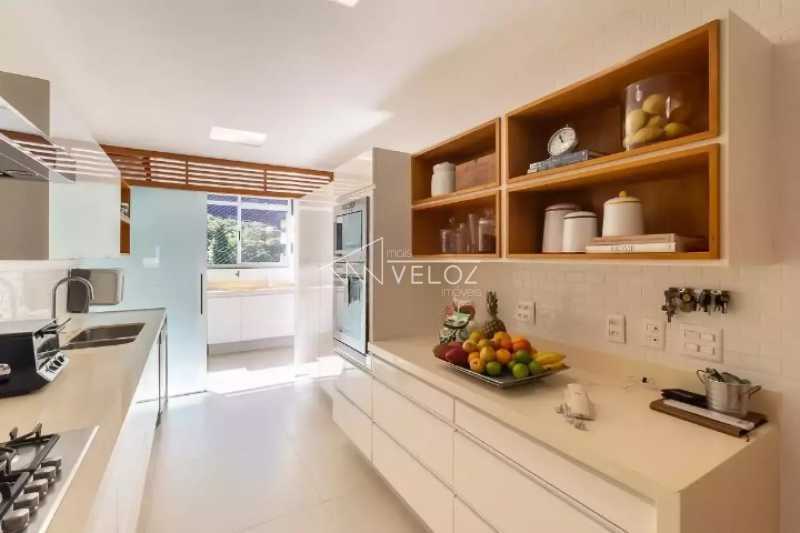 Apartamento à venda com 4 quartos, 300m² - Foto 27