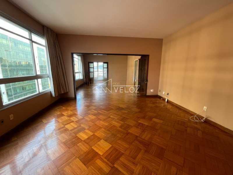 Apartamento à venda com 3 quartos, 190m² - Foto 8