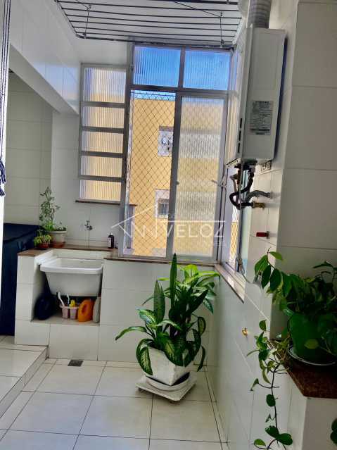 Apartamento à venda com 4 quartos, 182m² - Foto 10