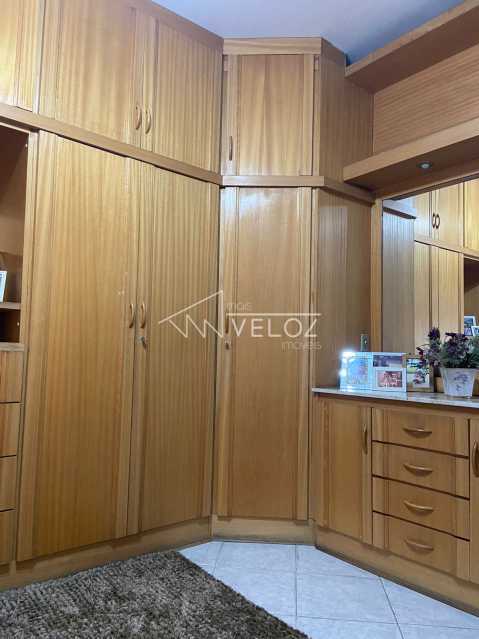 Apartamento à venda com 4 quartos, 182m² - Foto 18