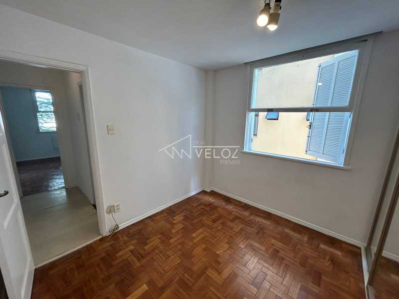 Apartamento à venda com 2 quartos, 56m² - Foto 17