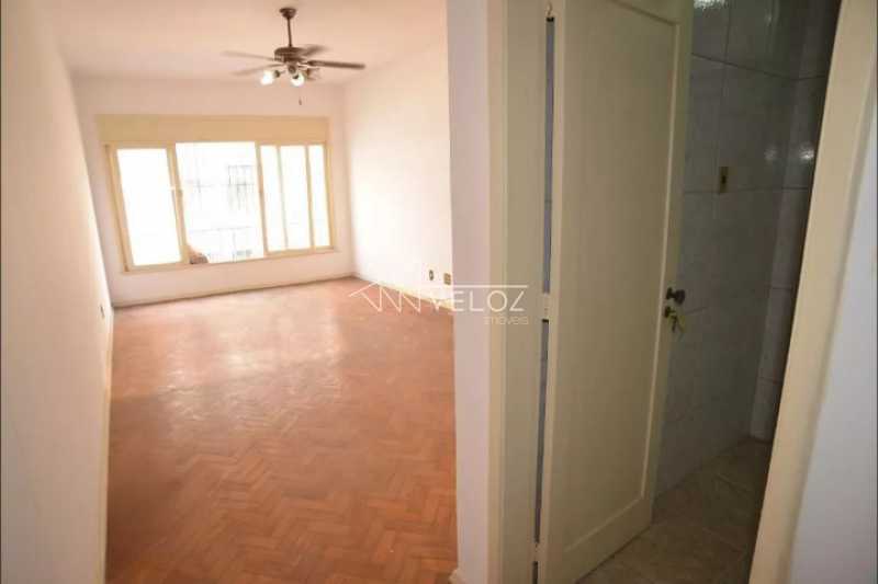 Apartamento à venda com 3 quartos, 85m² - Foto 1