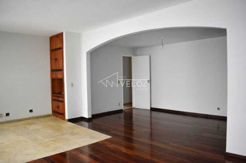 Apartamento à venda com 4 quartos, 150m² - Foto 1