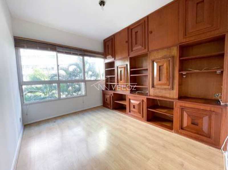 Apartamento à venda com 4 quartos, 150m² - Foto 9