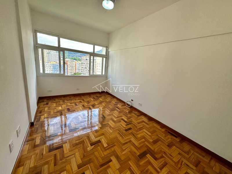 Kitnet e Studio à venda com 1 quarto, 25m² - Foto 7