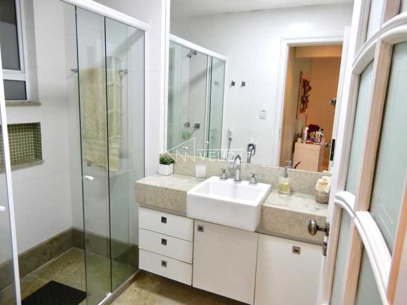 Apartamento à venda com 2 quartos, 62m² - Foto 12