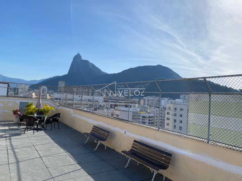 Apartamento à venda com 2 quartos, 62m² - Foto 16