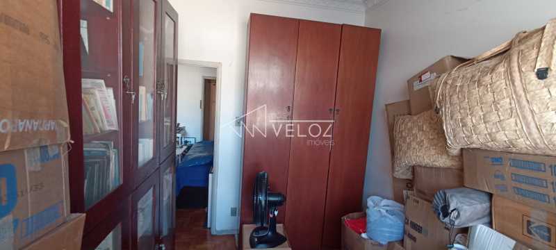 Apartamento à venda com 2 quartos, 64m² - Foto 8