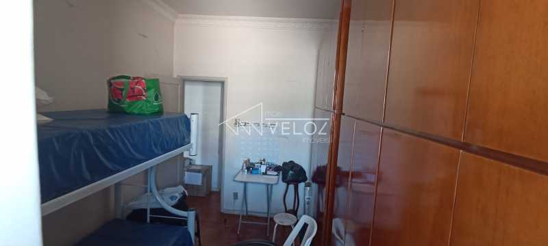 Apartamento à venda com 2 quartos, 64m² - Foto 10